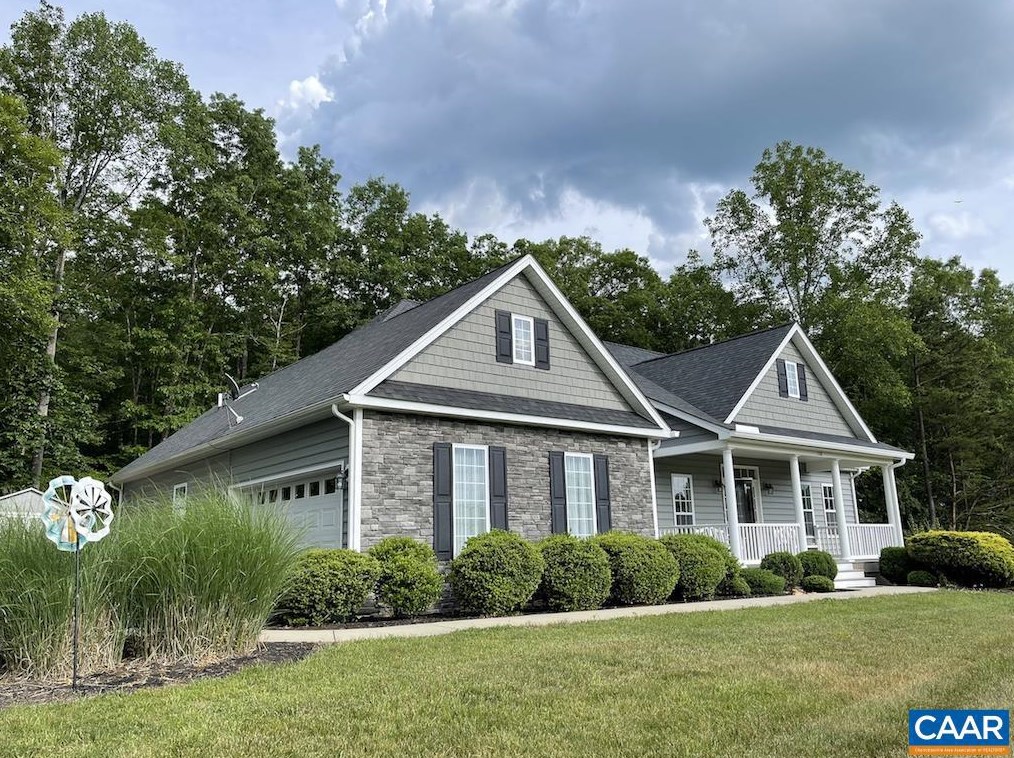 208 Kenwood Ln, Ruckersville, VA 22968