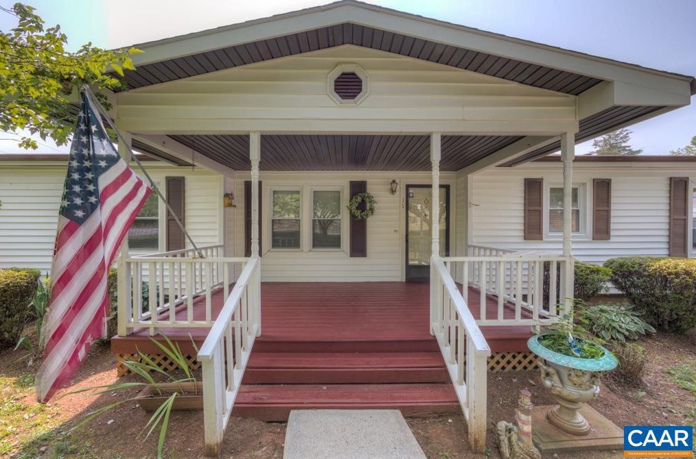 11 Gladiola Rd, Ruckersville, VA 22968-2515
