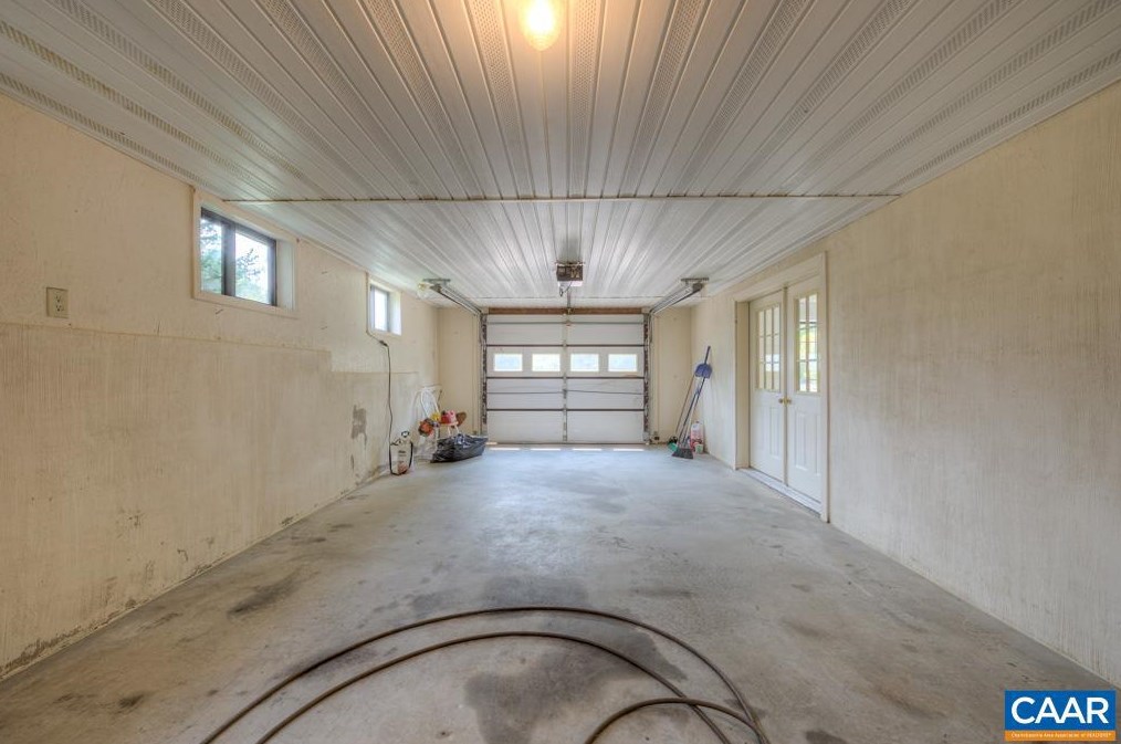 11 Gladiola Rd, Ruckersville VA  22968-2515 exterior