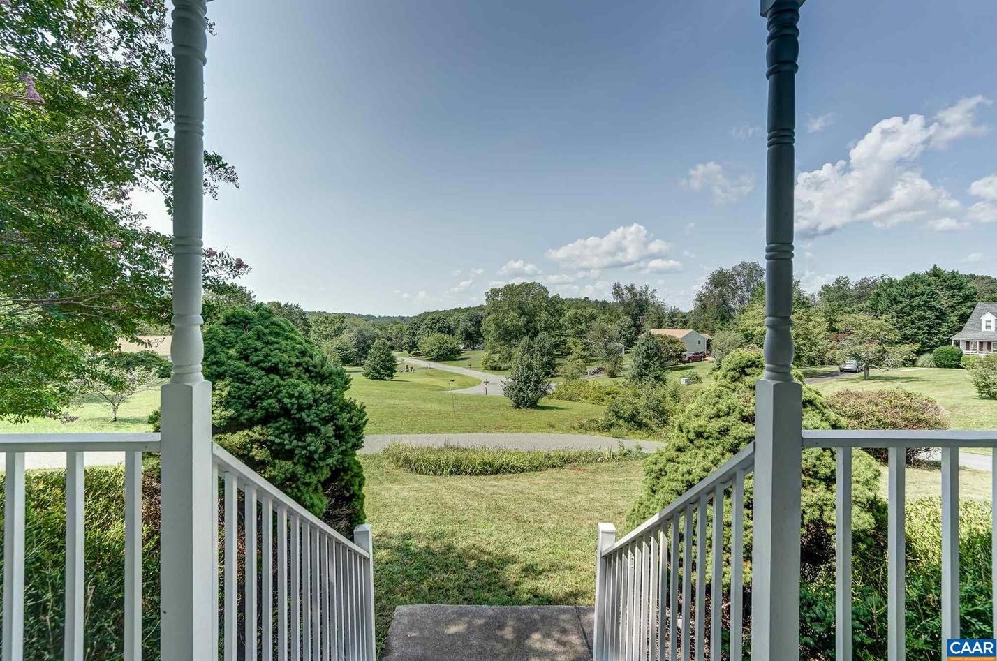 152 Spring Oaks Ln, Ruckersville, VA 22968-3643