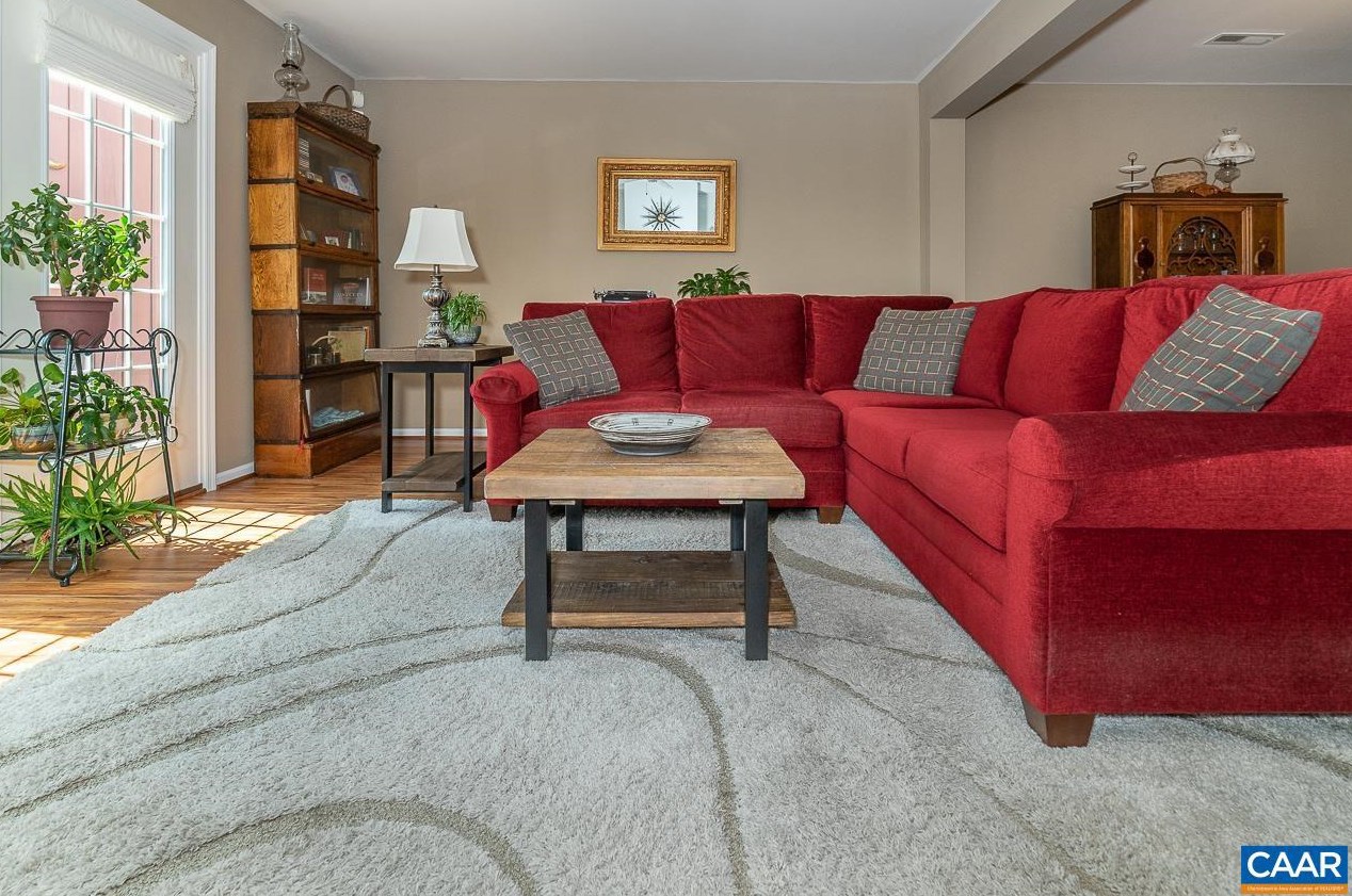 1461 Glenside Green, Charlottesville, VA 22901
