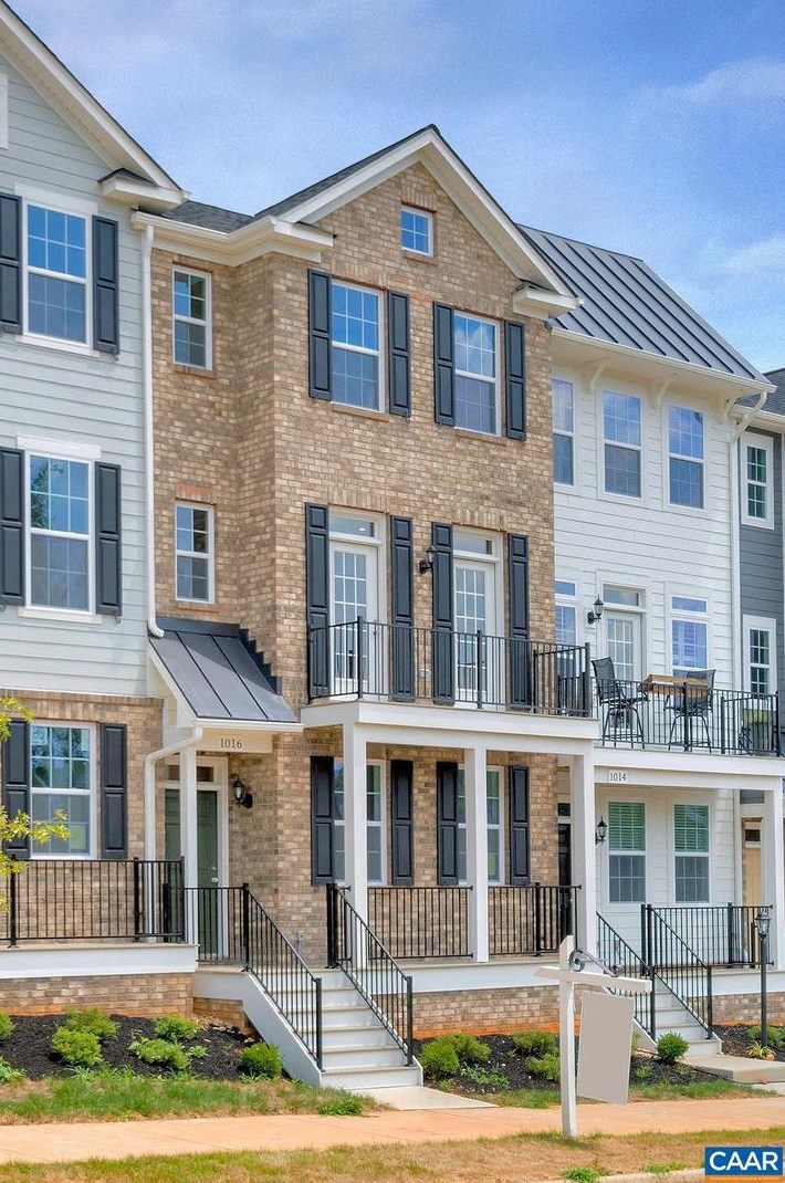 1016 Old Trail Dr, Crozet, VA 22932