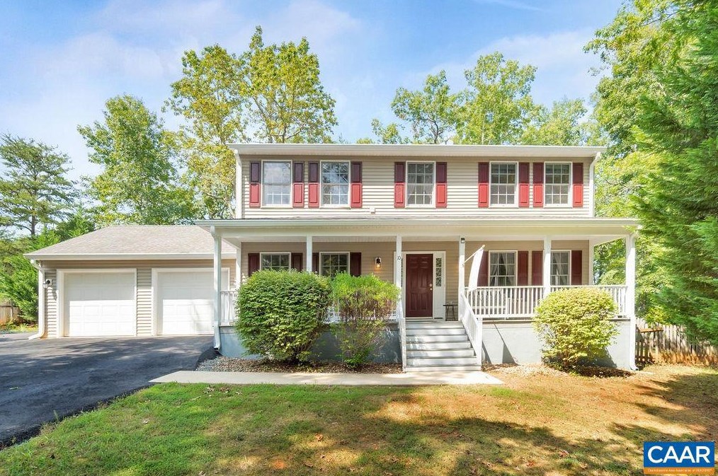 10 Green Ct, Bybee, VA 22963