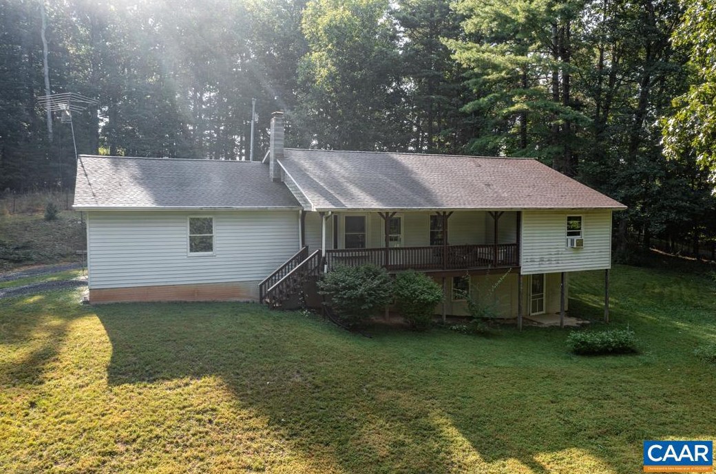 113 Plum Tree Draft Rd, Churchville, VA 24421