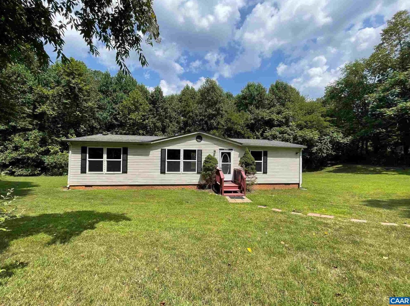 14305 Durham Ln, Burnleys, VA 22923-8503