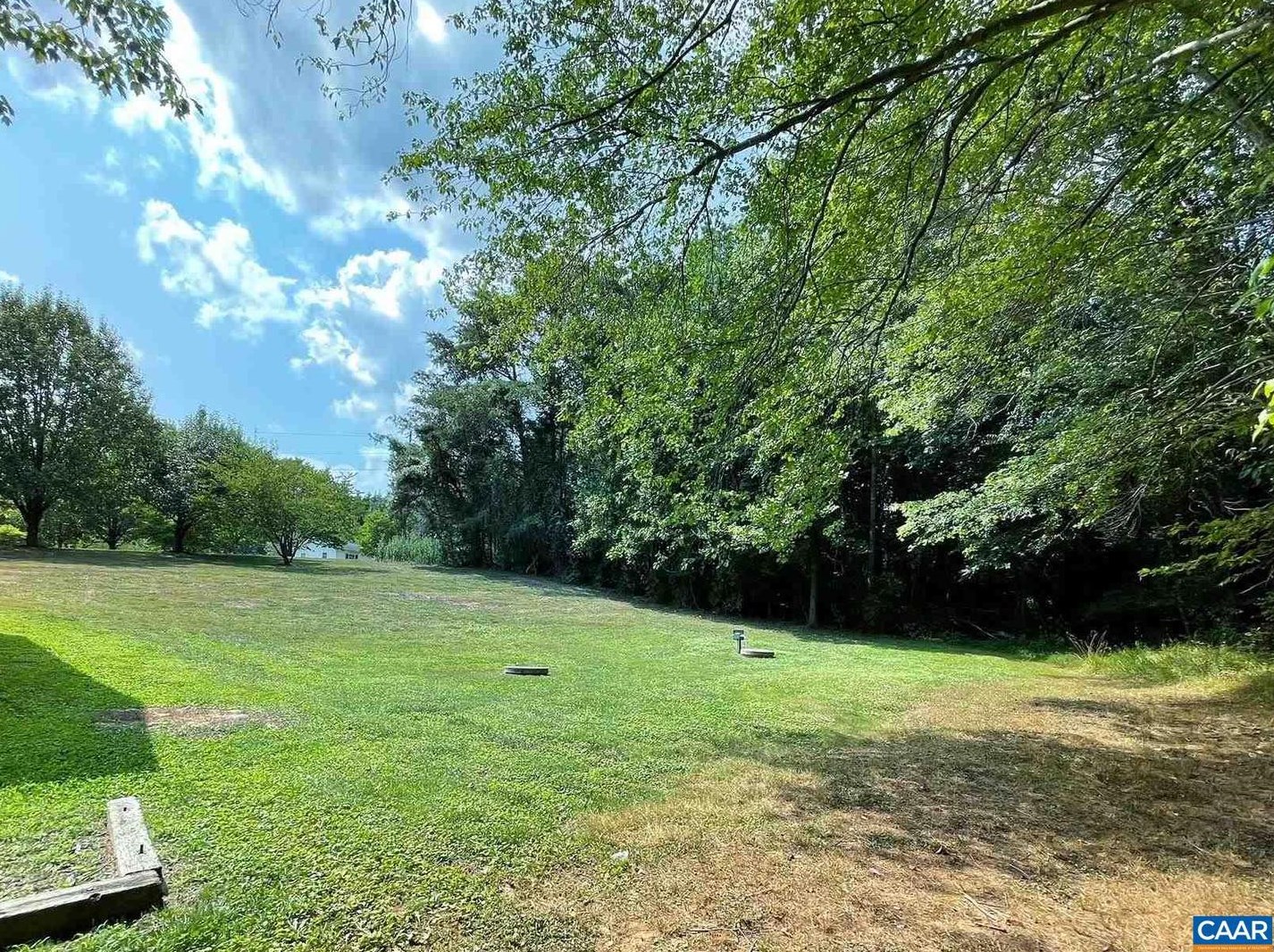 81 Phlox Rd, Ruckersville VA  22968-2422 exterior