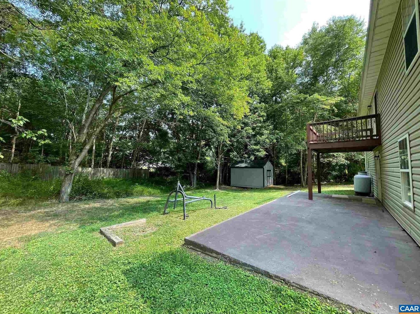 81 Phlox Rd, Ruckersville VA  22968-2422 exterior