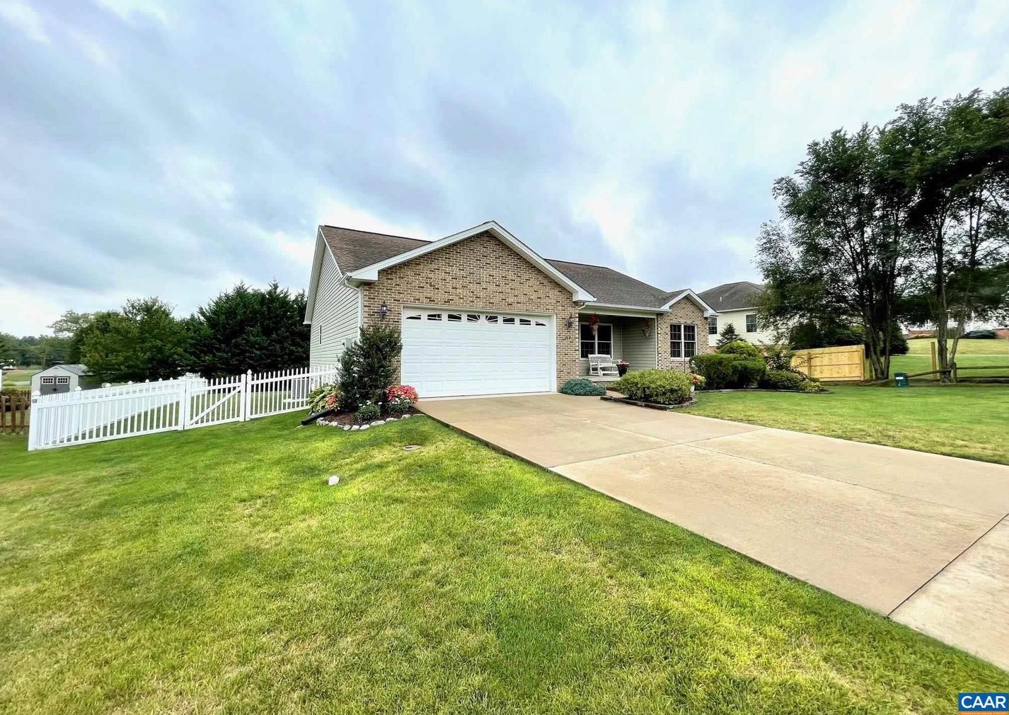 315 N Sunset Dr, Broadway, VA 22815