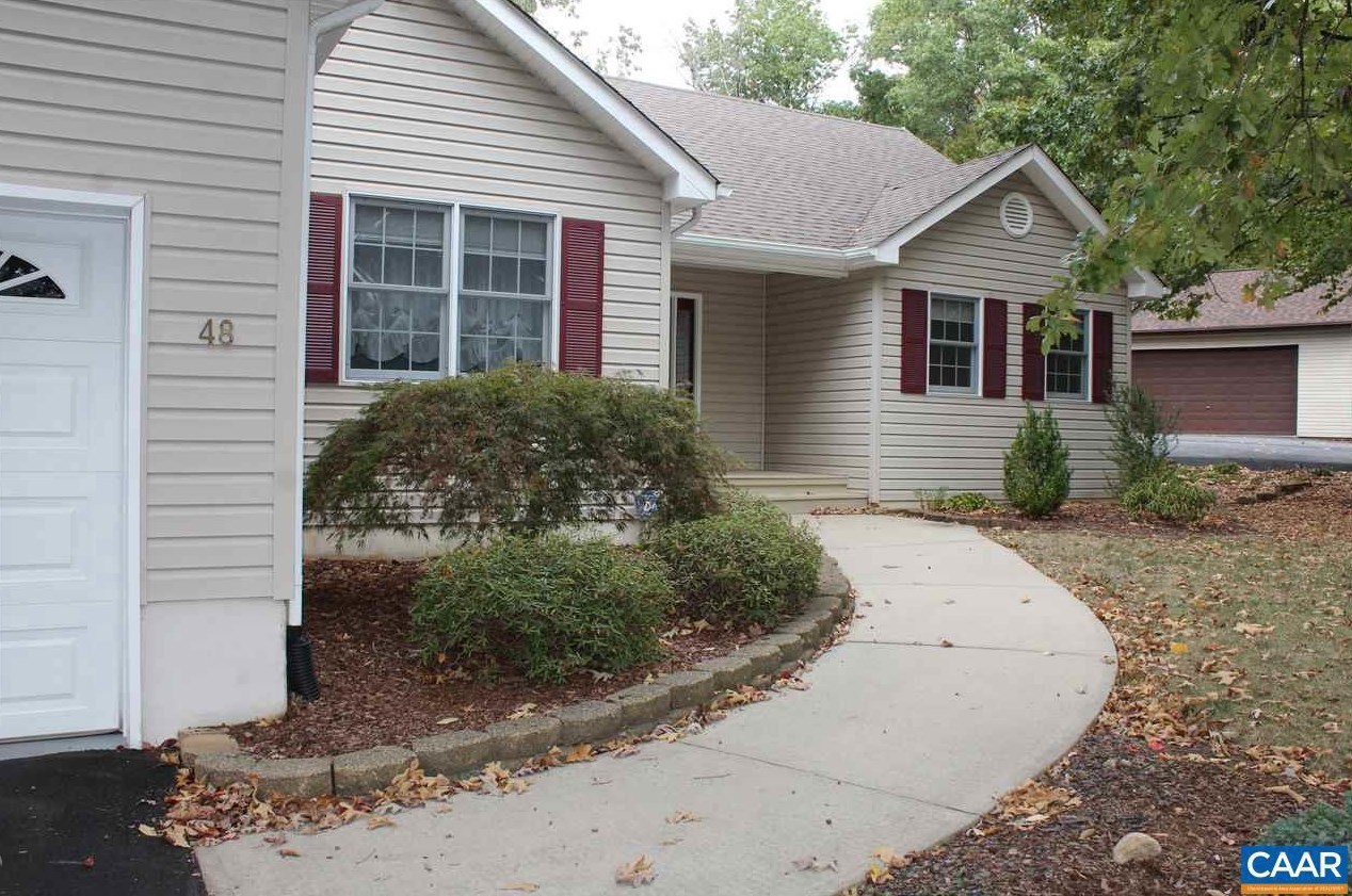 48 Bolling Cir, Bybee, VA 22963