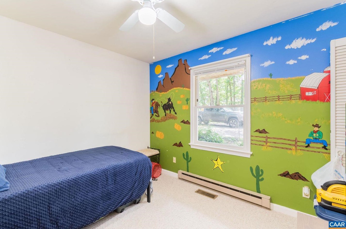 432 Stephens Loop, Ruckersville VA  22968-2830 exterior
