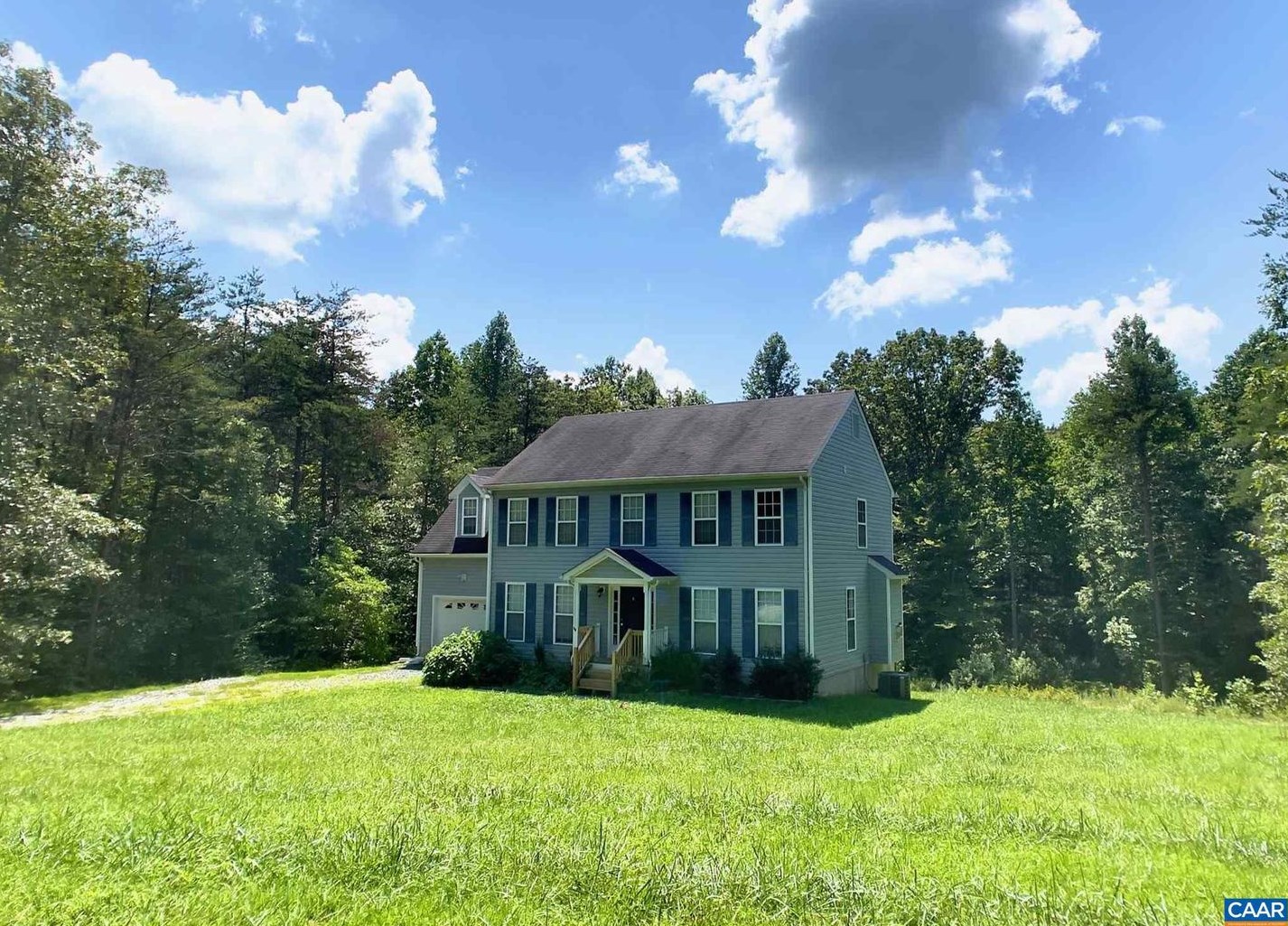 356 Roni Ln, Louisa, VA 23093-4262
