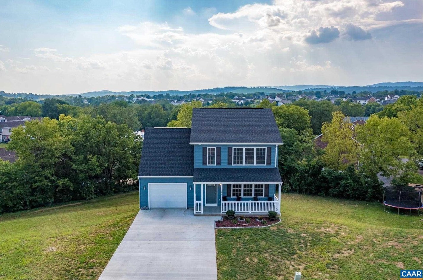 182 Linville Ave, Broadway, VA 22815-9700