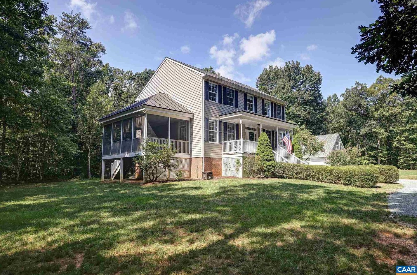 948 Cismont Ridge Rd, Keswick, VA 22947