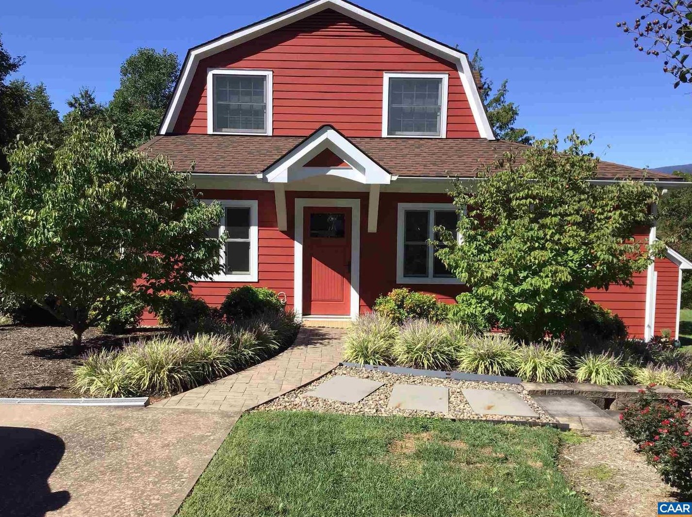 312 Sunset Dr, Stanardsville, VA 22973-3707
