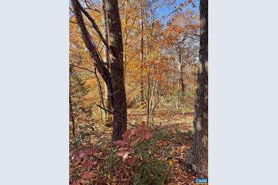 19 Chickasaw Pl, Palmyra, VA 22963 - Photo 1