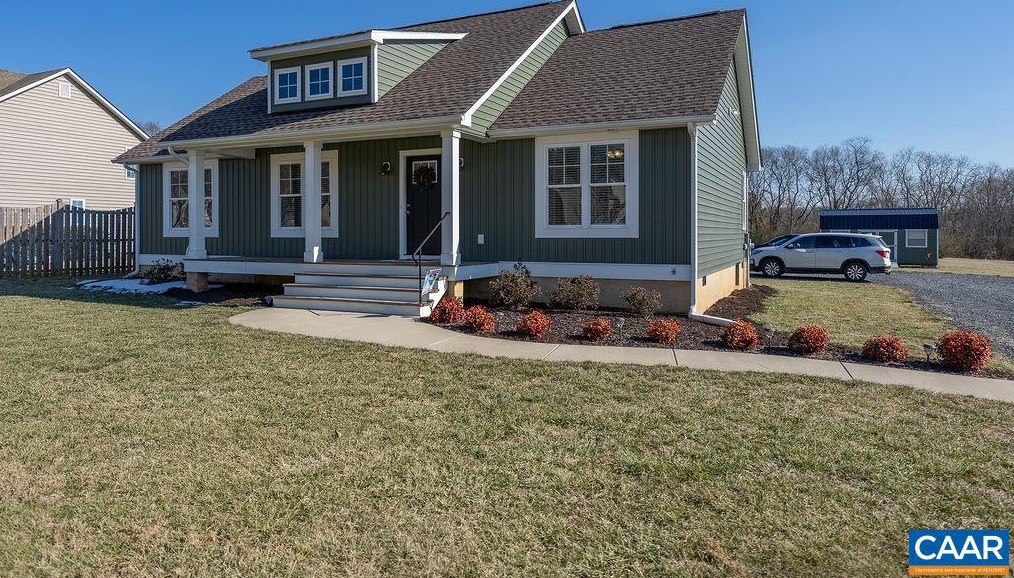 285 Lesueur St, Dillwyn, VA 23936
