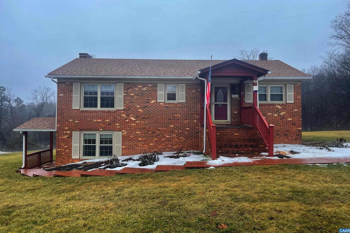 384 Carpenters Mill Rd, Ruckersville, VA 22968-3424