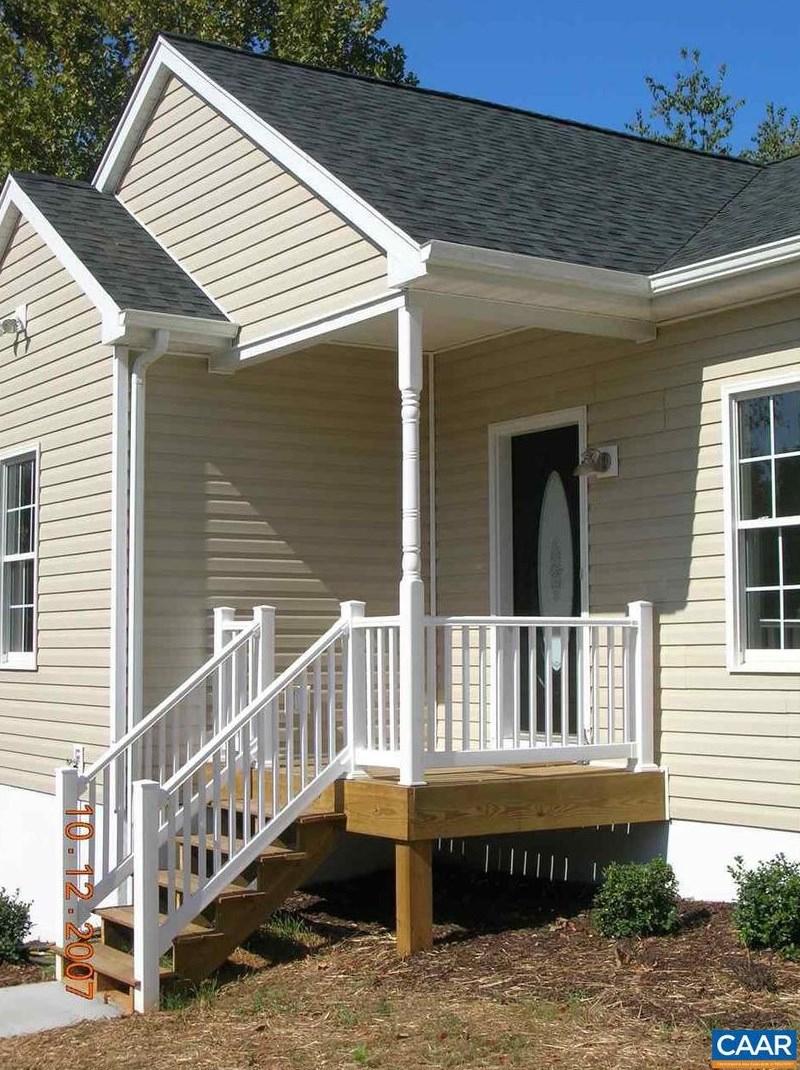 148 Barrington Dr, Stanardsville, VA 22973