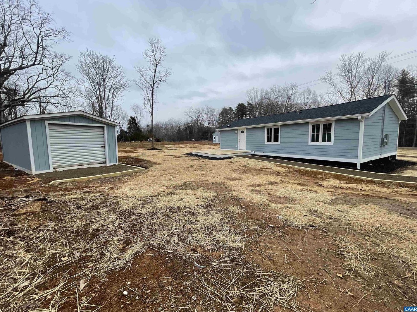 8577 Louisa Rd, Gordonsville VA  22942-6446 exterior