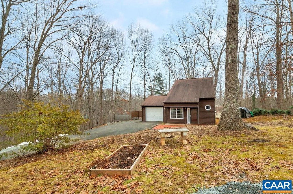 88 Rose Rd, Ruckersville, VA 22968