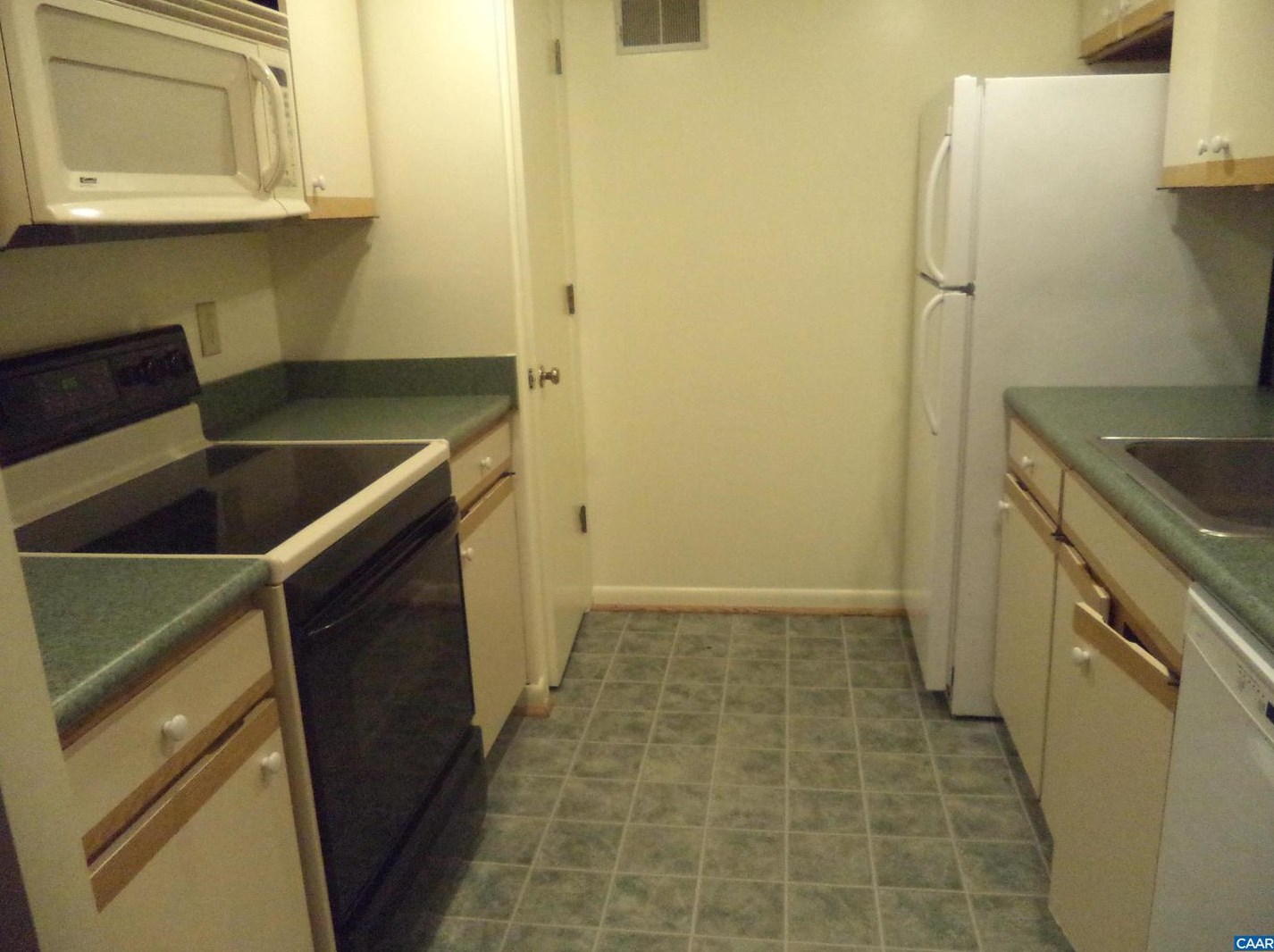 120 Turtle Creek Rd #4, Charlottesville, VA 22901