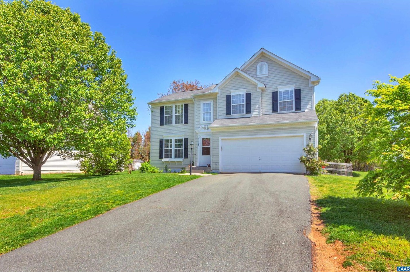 19525 Gates Dr, Gordonsville, VA 22942