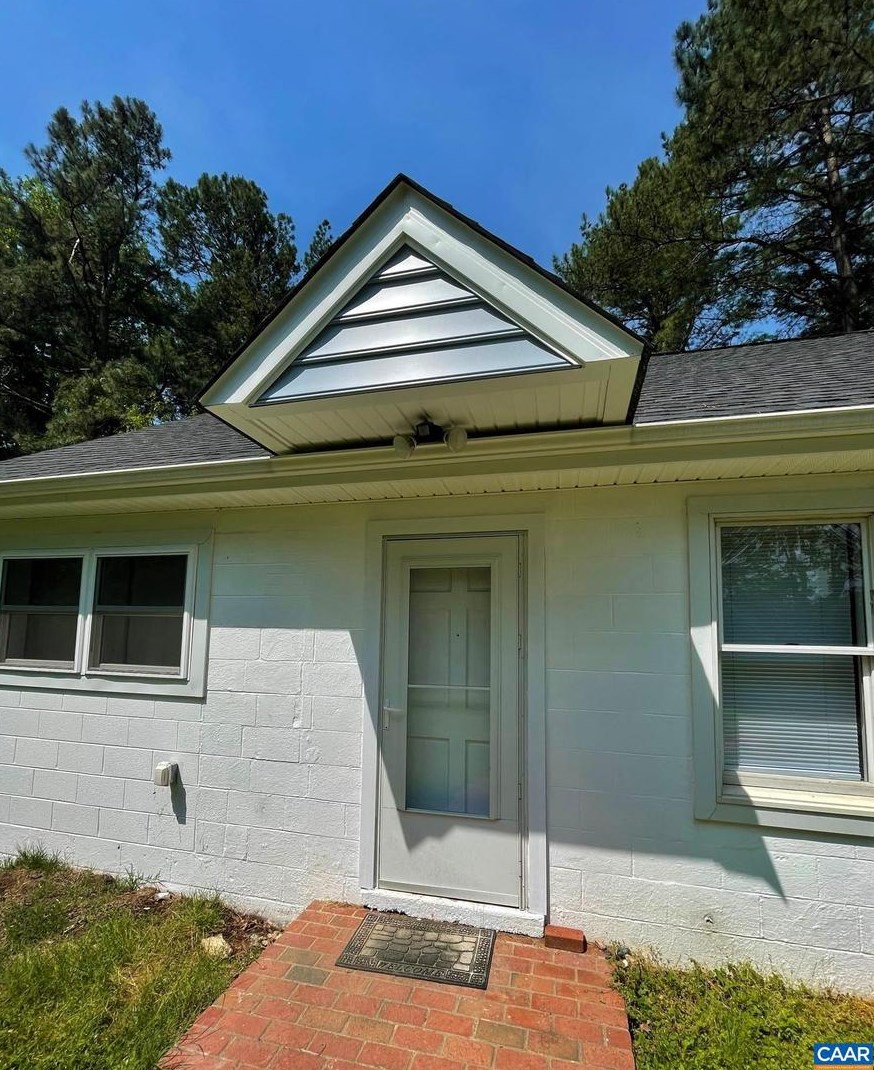 105 Club Rd, Louisa, VA 23093-6523