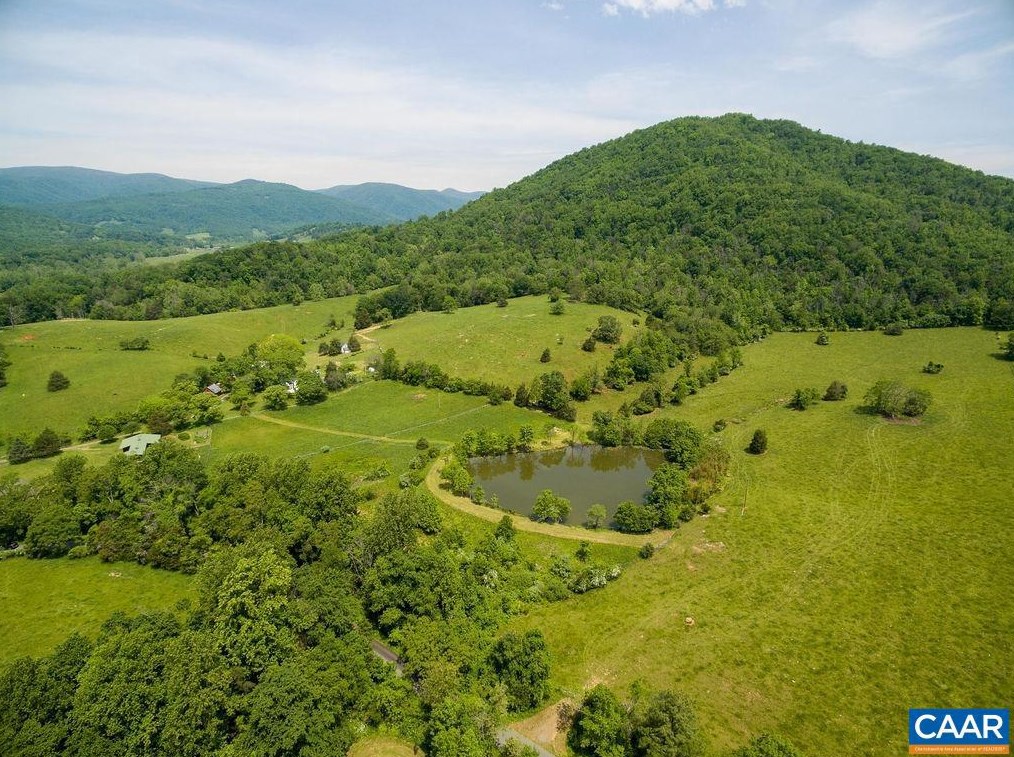 1901 Kinderhook Rd, Hood, VA 22723