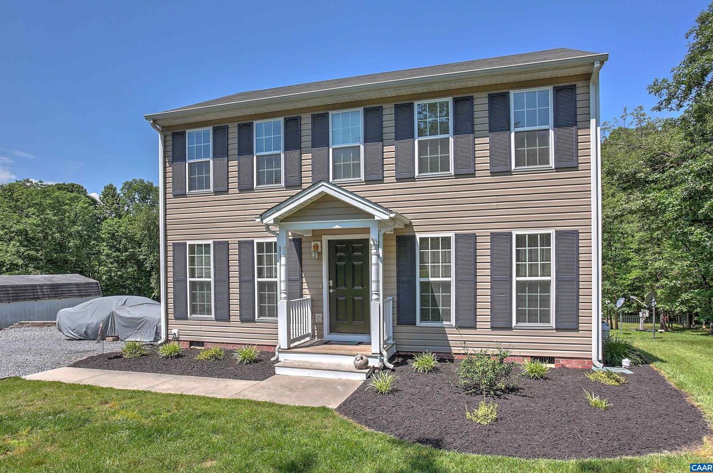 164 Roni Ln, Louisa, VA 23093-4265