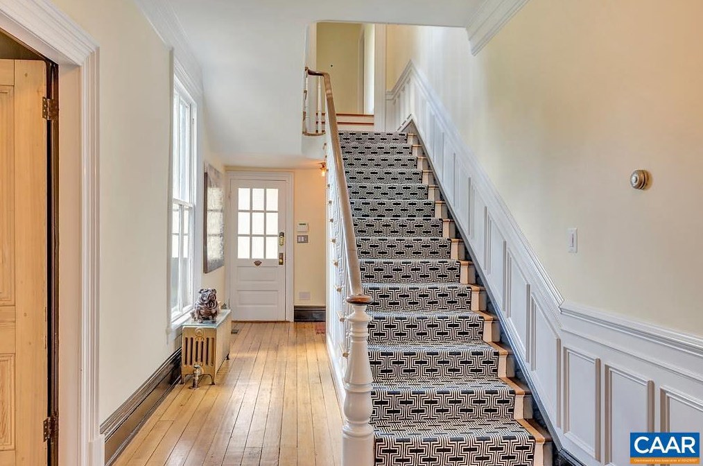 617 Park St, Charlottesville, VA 22902