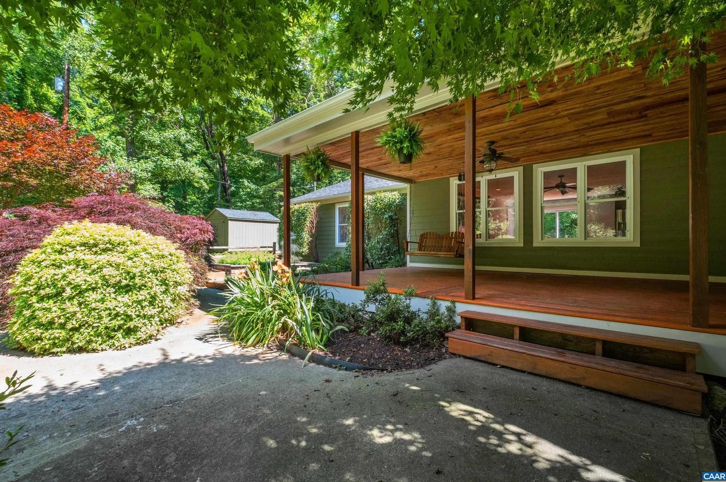 646 Dogwood Dr, Stanardsville, VA 22973