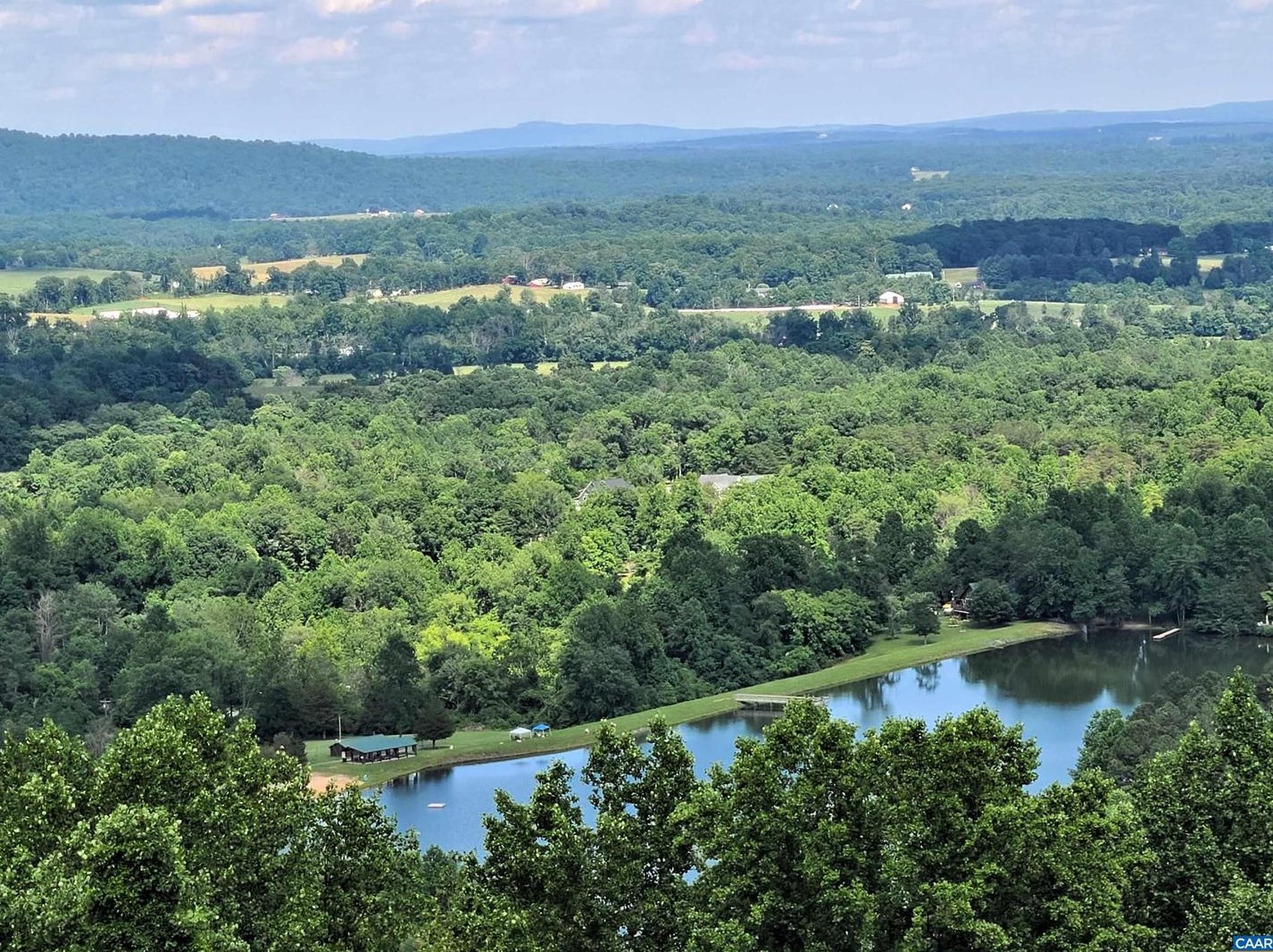599 Top Ridge Rd, Stanardsville, VA 22973