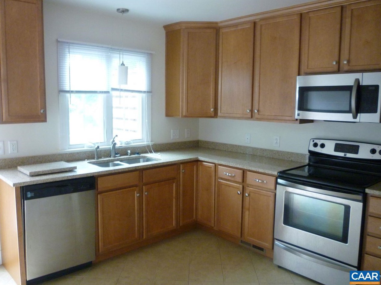 630 Cabell Ave #b, Charlottesville, VA 22903