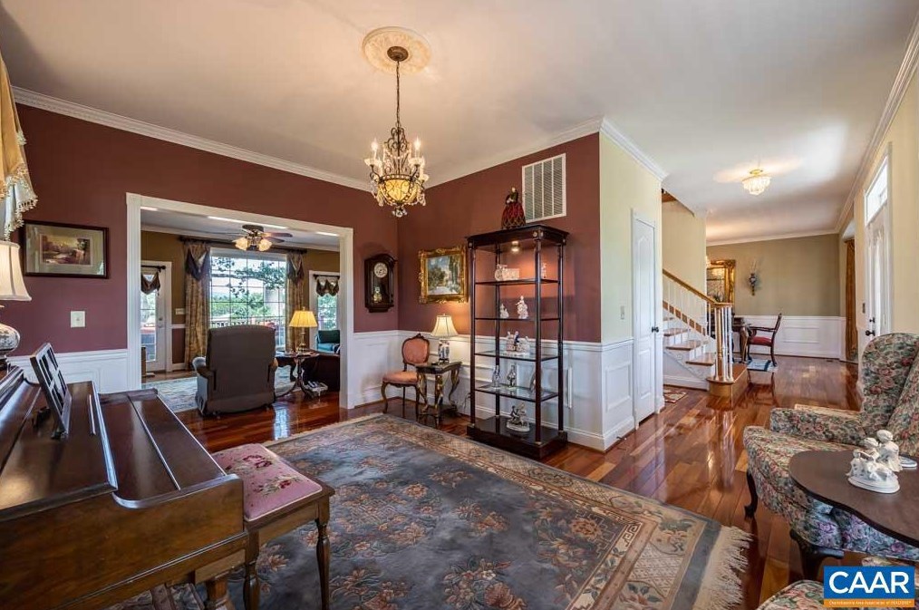 283 London Ct, Ruckersville VA  22968-3362 exterior