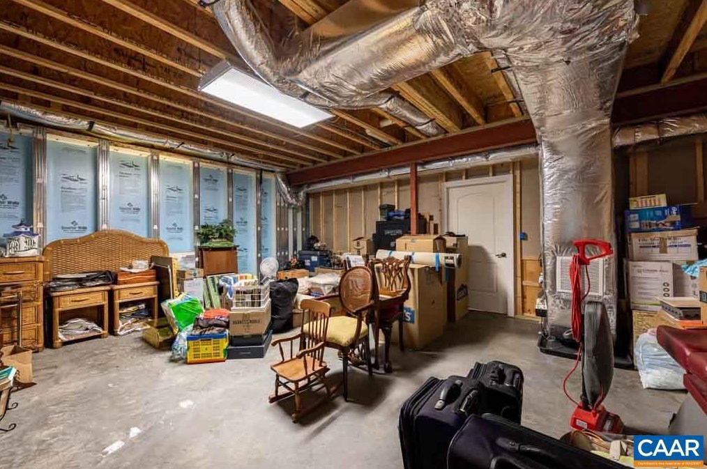 283 London Ct, Ruckersville VA  22968-3362 exterior