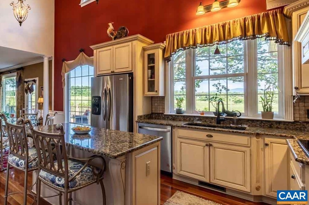 283 London Ct, Ruckersville VA  22968-3362 exterior