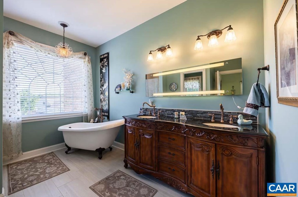 283 London Ct, Ruckersville VA  22968-3362 exterior