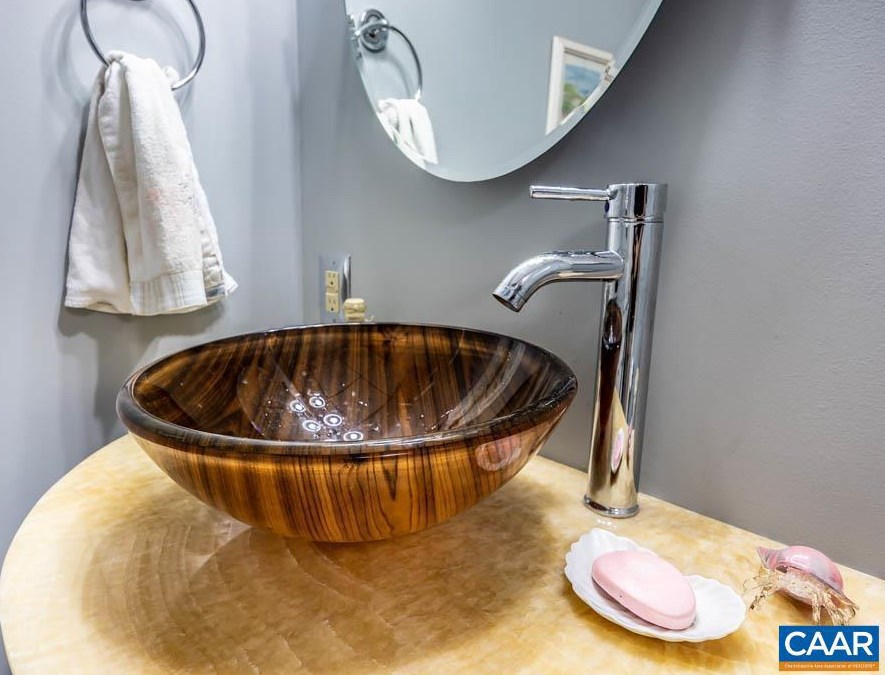 283 London Ct, Ruckersville VA  22968-3362 exterior