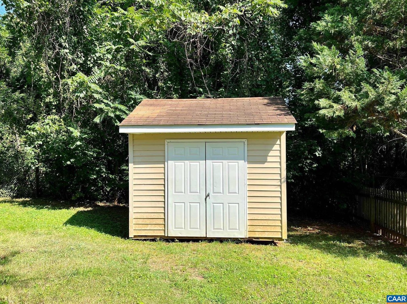 1087 Wintergreen Ln, Charlottesville, VA 22903