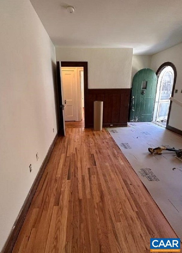 520 Valley Rd, Charlottesville, VA 22903