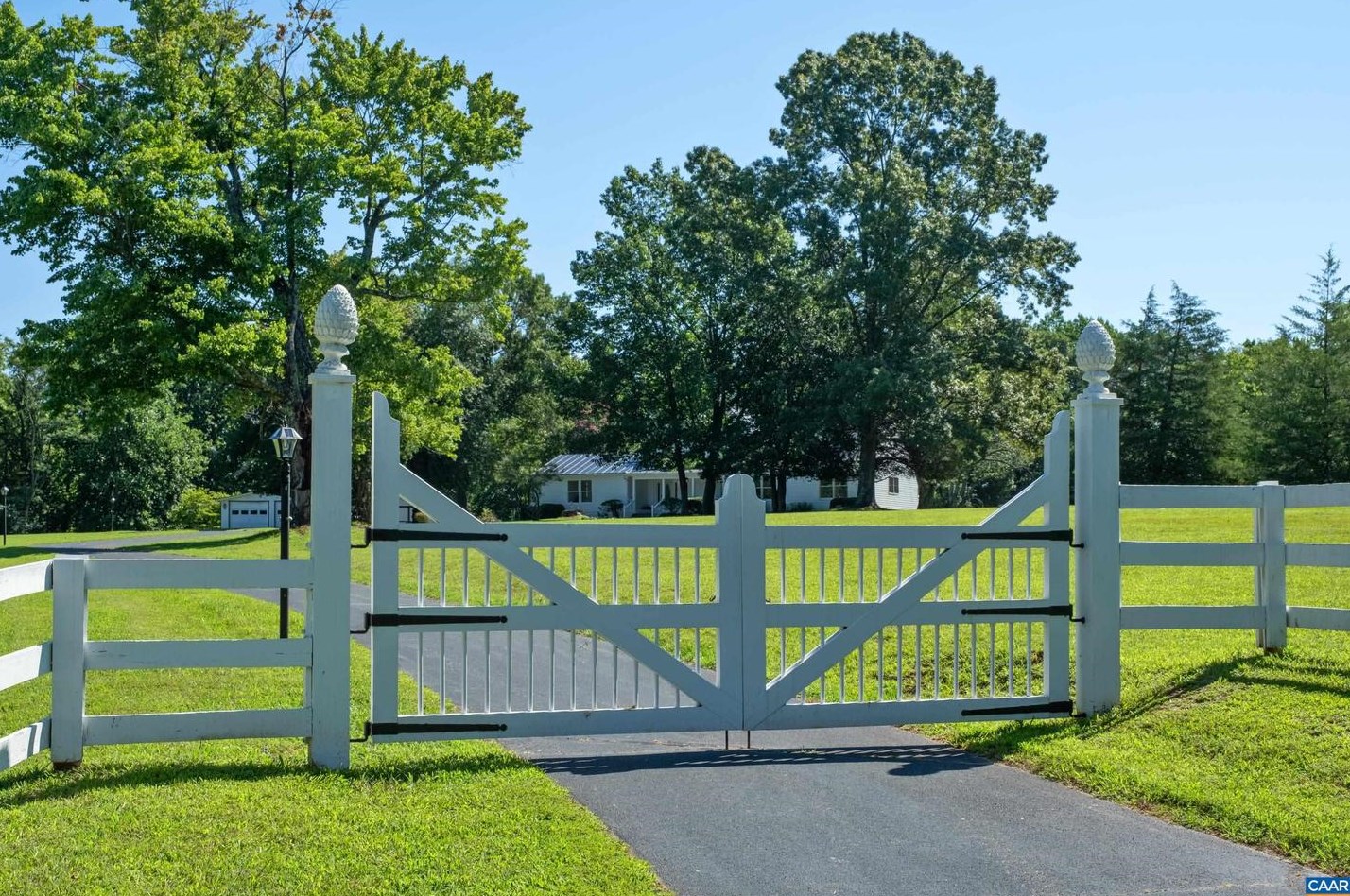 6883 Porters Rd, Esmont, VA 22937