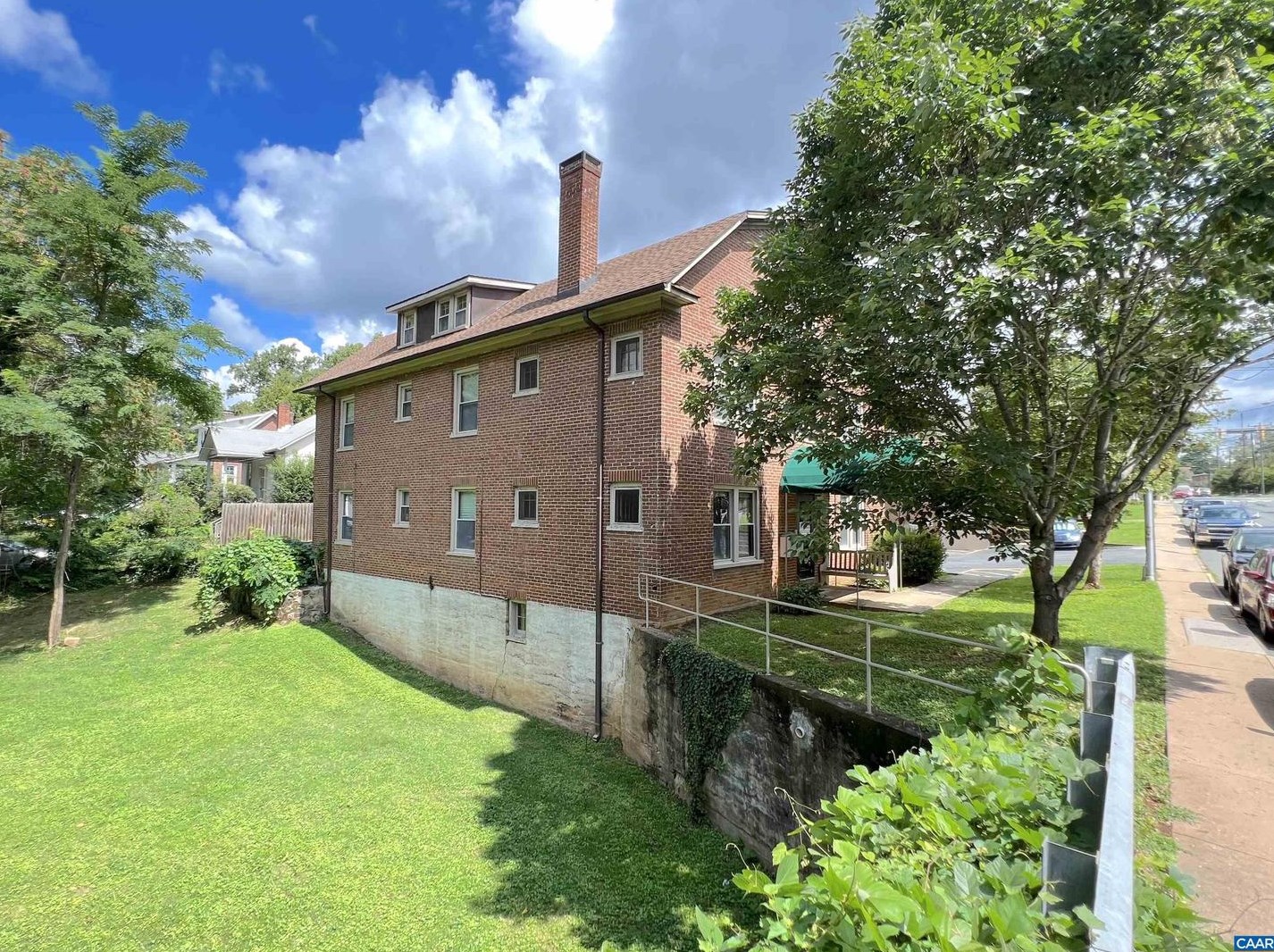 1909 Jefferson Park Ave #3, Charlottesville, VA 22903