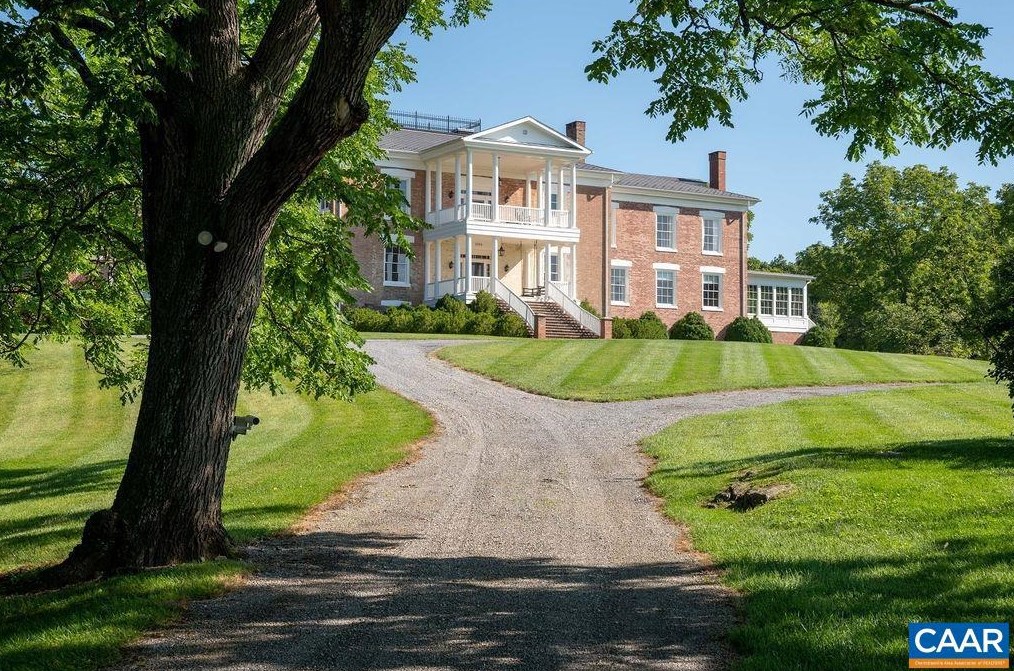 1066 Greyledge Rd, Lithia, VA 24066