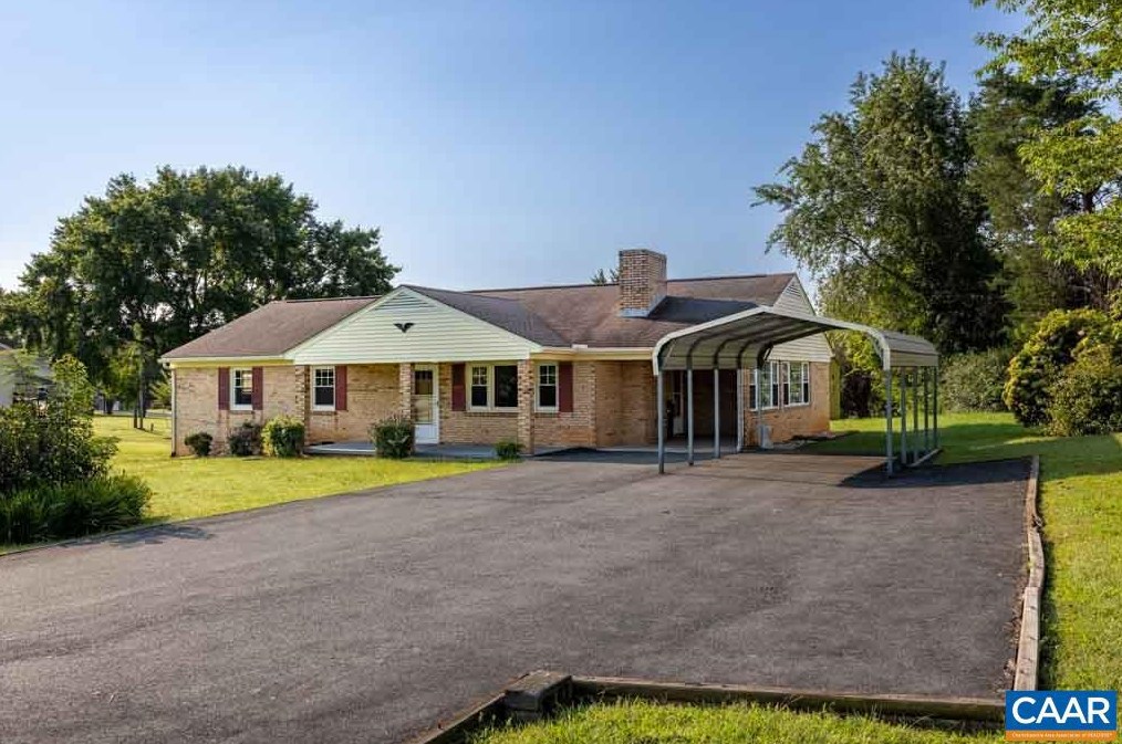 144 Dairy Rd, Ruckersville, VA 22968-3001