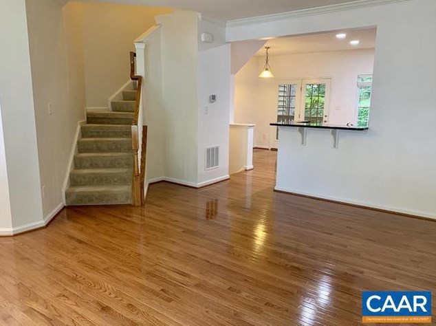 836 Rock Creek Rd, Charlottesville, VA 22903