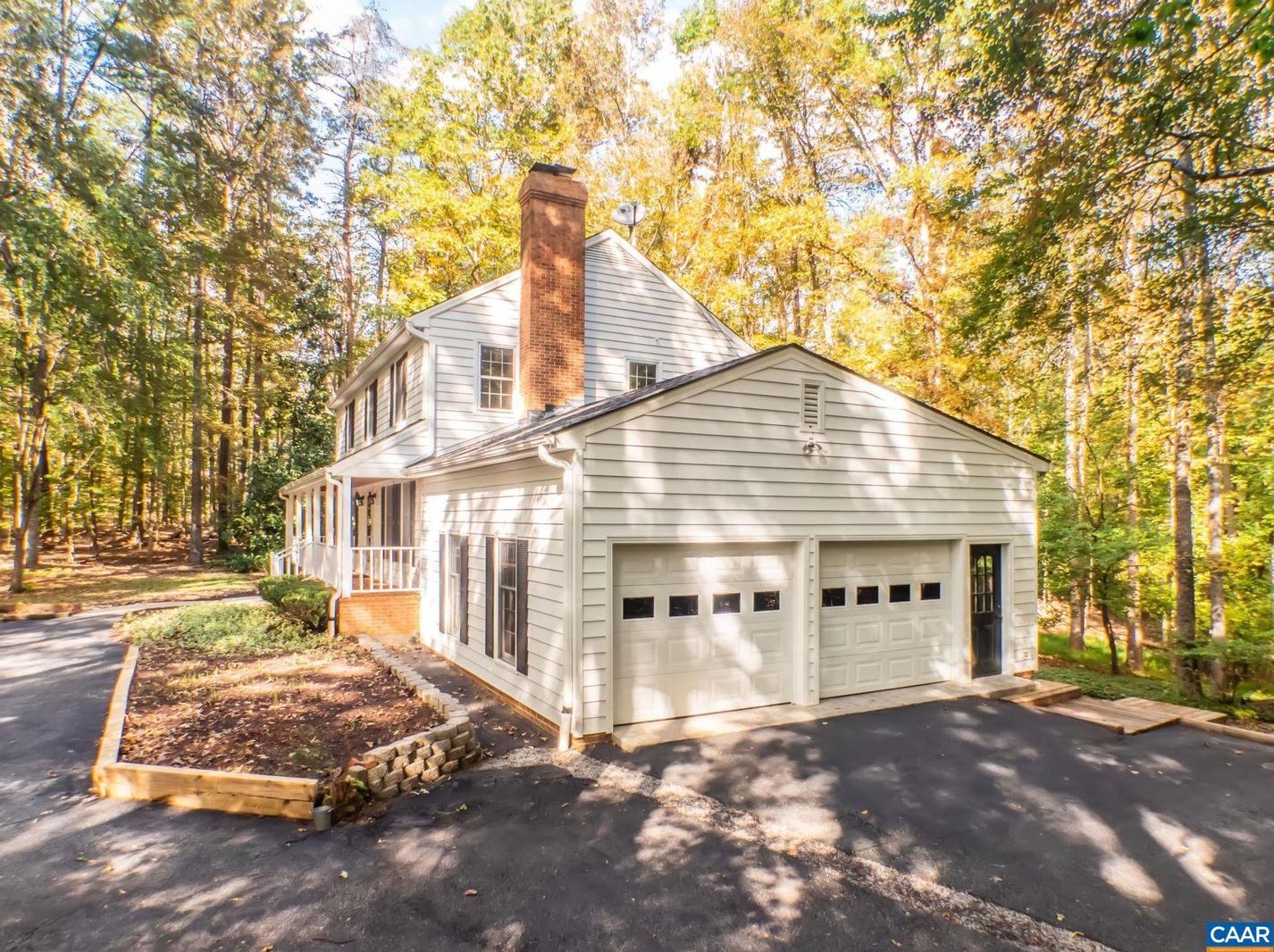 3961 Deepwoods Rd, Earlysville, VA 22936
