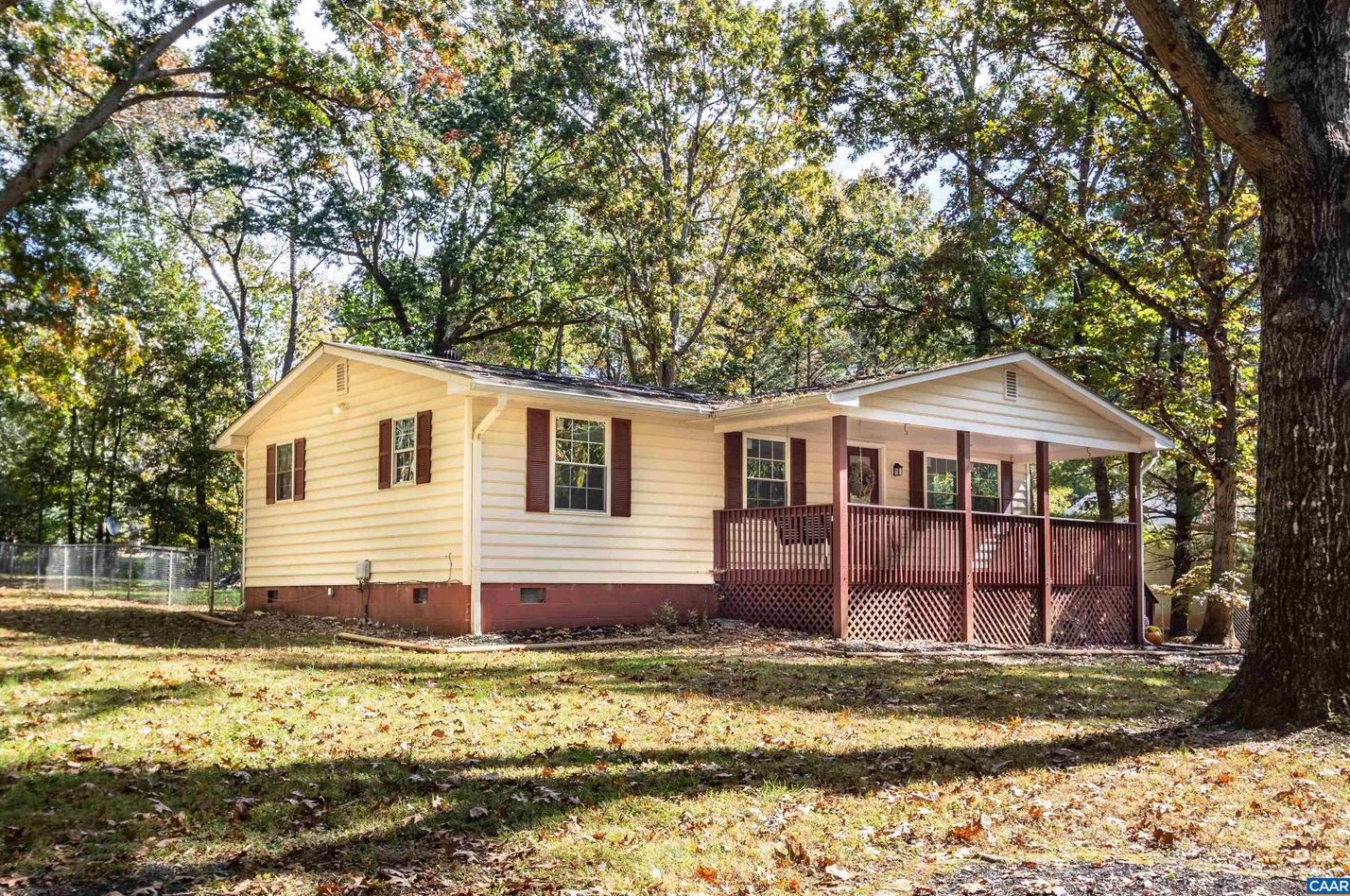 157 Duff Ln, Ruckersville, VA 22968