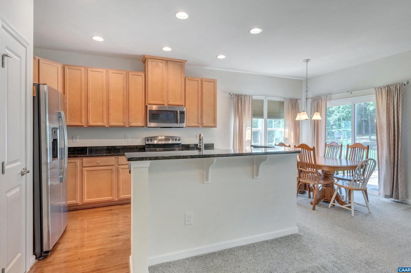 72 Kendall Ct, Bybee, VA 22963