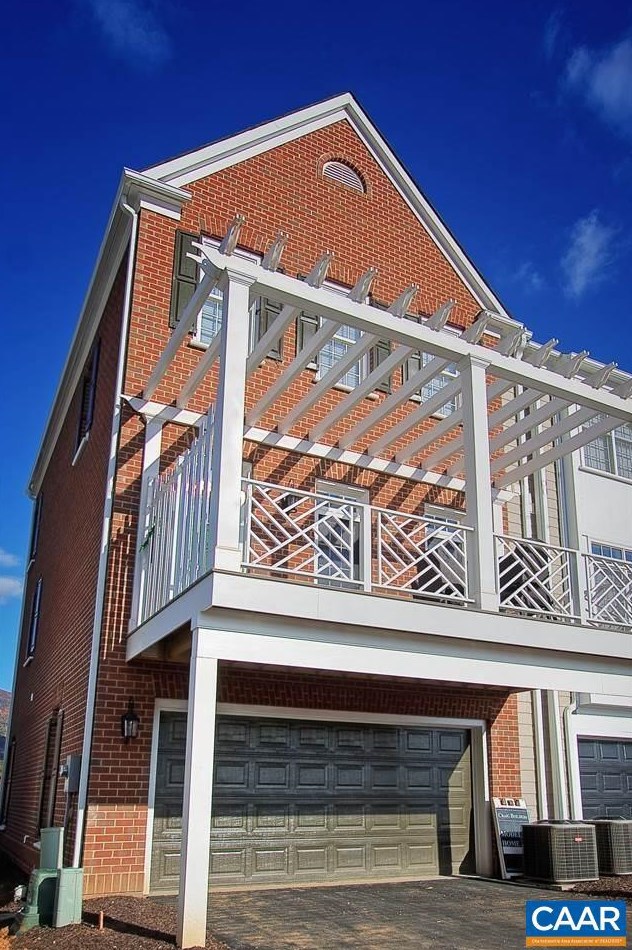 393 Claremont Ln, Crozet, VA 22932
