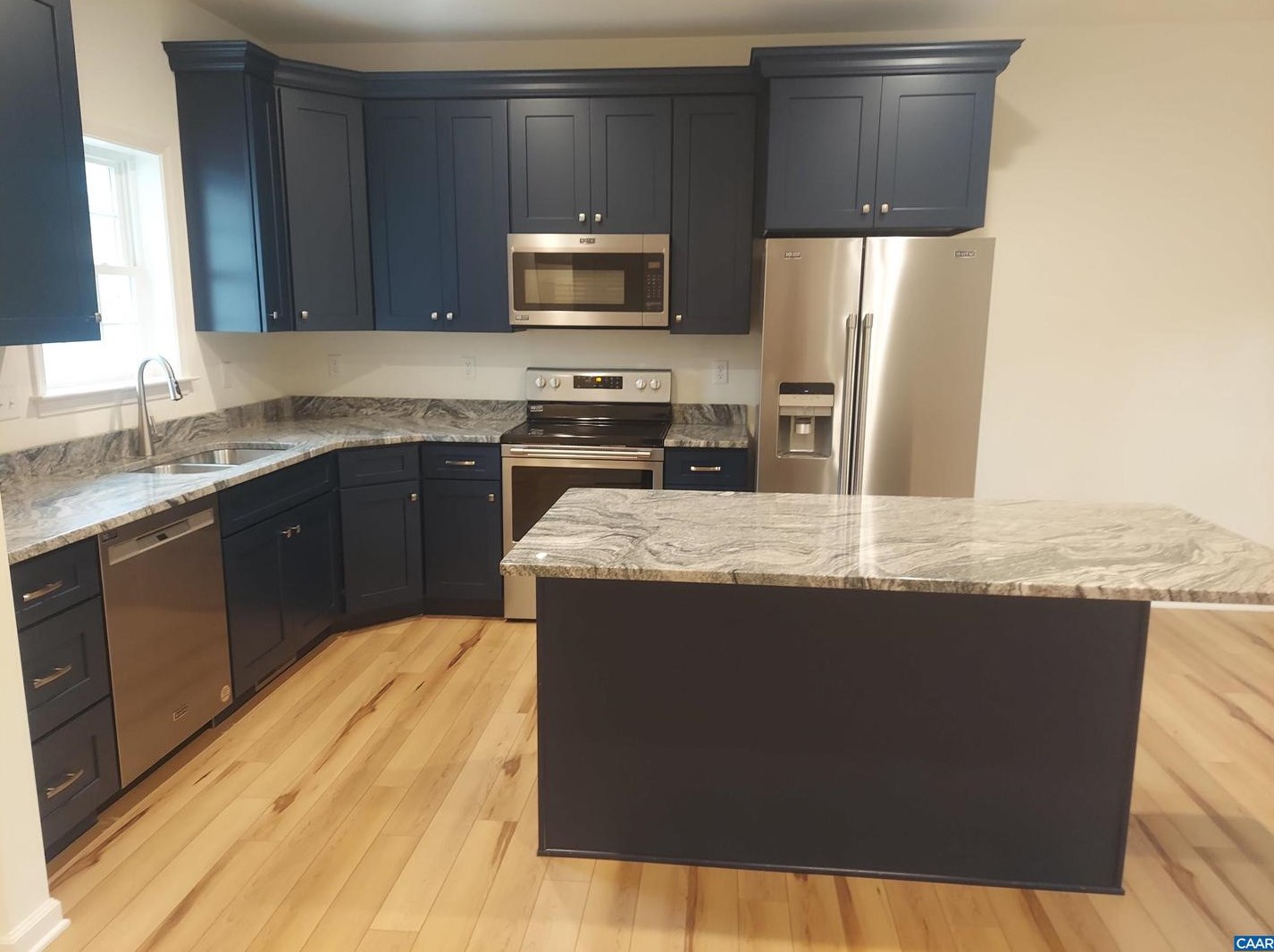 224 Barrington Dr, Stanardsville VA  22973 exterior